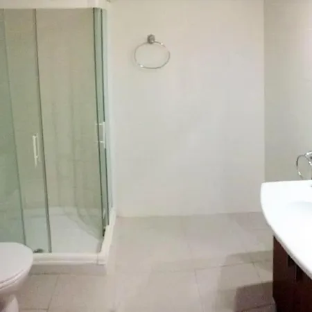 Apartament Piso Amplio Frente Al Mar En Pleno Paseo Maritimo.