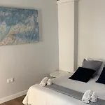 Piso Amplio Frente Al Mar En Pleno Paseo Maritimo. Апартаменты *